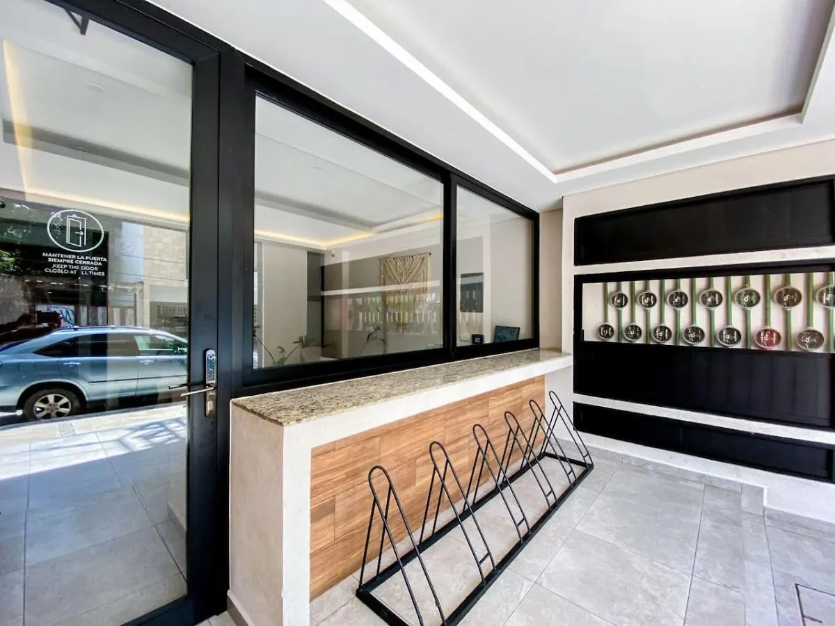 Shiny Studio On 5Th Ave With Pool And Gym Steps To Beach Playa del Carmen Lägenhet