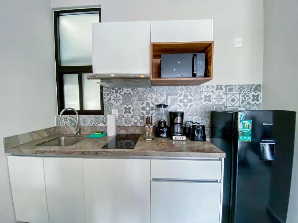 Appartamento Shiny Studio On 5Th Ave With Pool And Gym Steps To Beach Playa del Carmen Messico