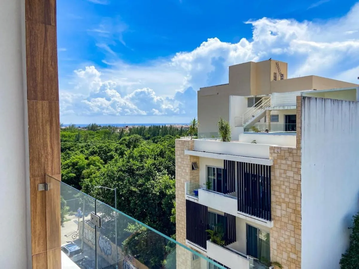 Shiny Studio On 5Th Ave With Pool And Gym Steps To Beach Playa del Carmen Appartamento